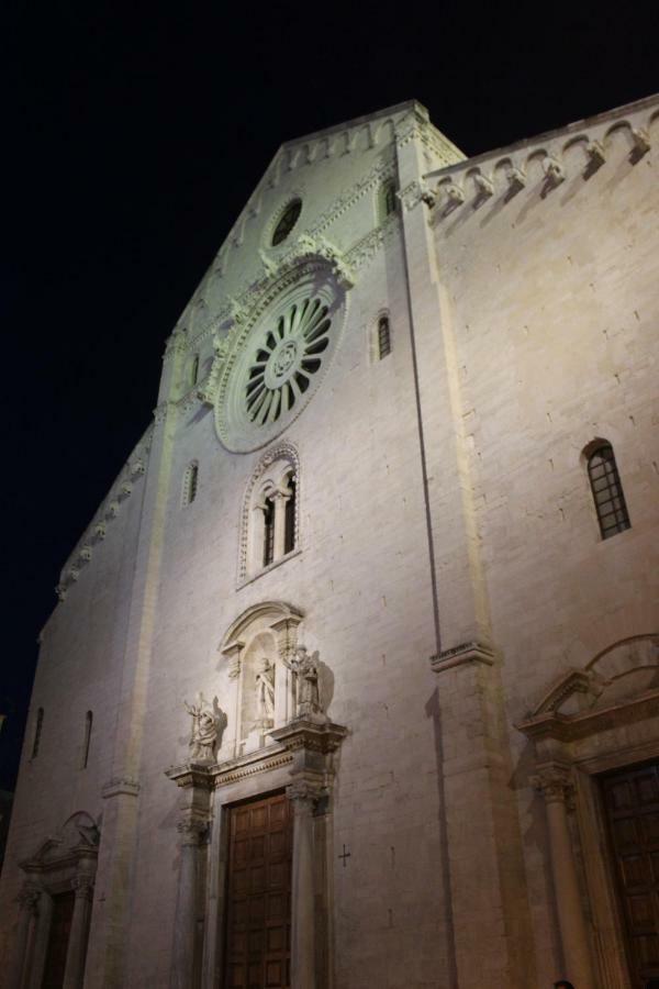 B&B Dei Cardinale Bari Exterior photo